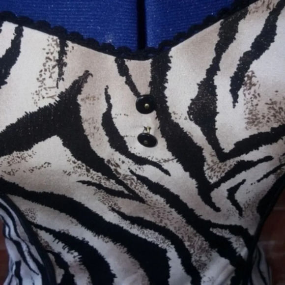 TAKARA | Zebra Animal Camisole Bustier Juniors Large - Picture 2 of 6